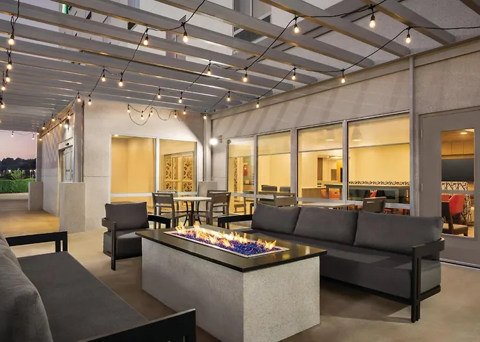 Holiday Inn Express & Suites Bessemer - Birmingham Sw By Ihg