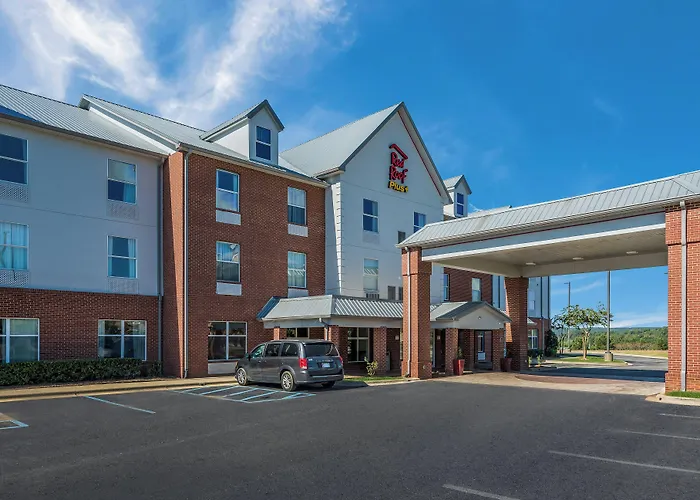 Red Roof Inn Plus & Suites Birmingham - Bessemer
